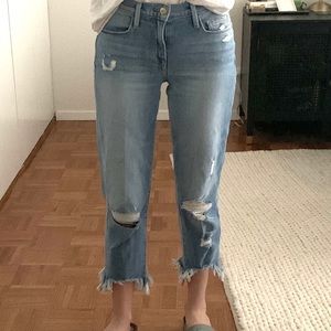 FRAME Le nouveau straight jeans